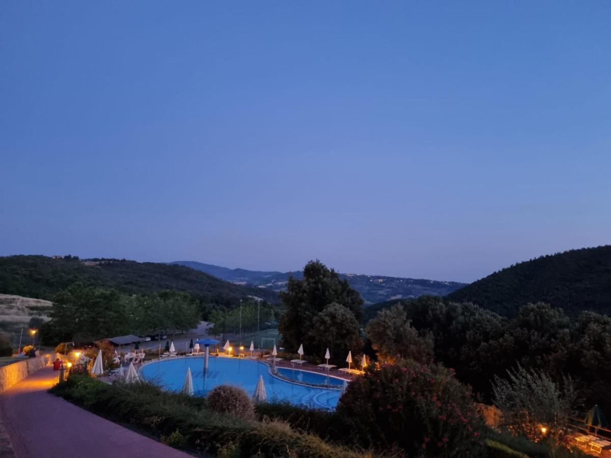 Glamping Le Tegole Riparbella Exterior foto